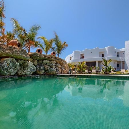 Apartamentos Turisticos Bahia De Trafalgar Zahora Exterior foto